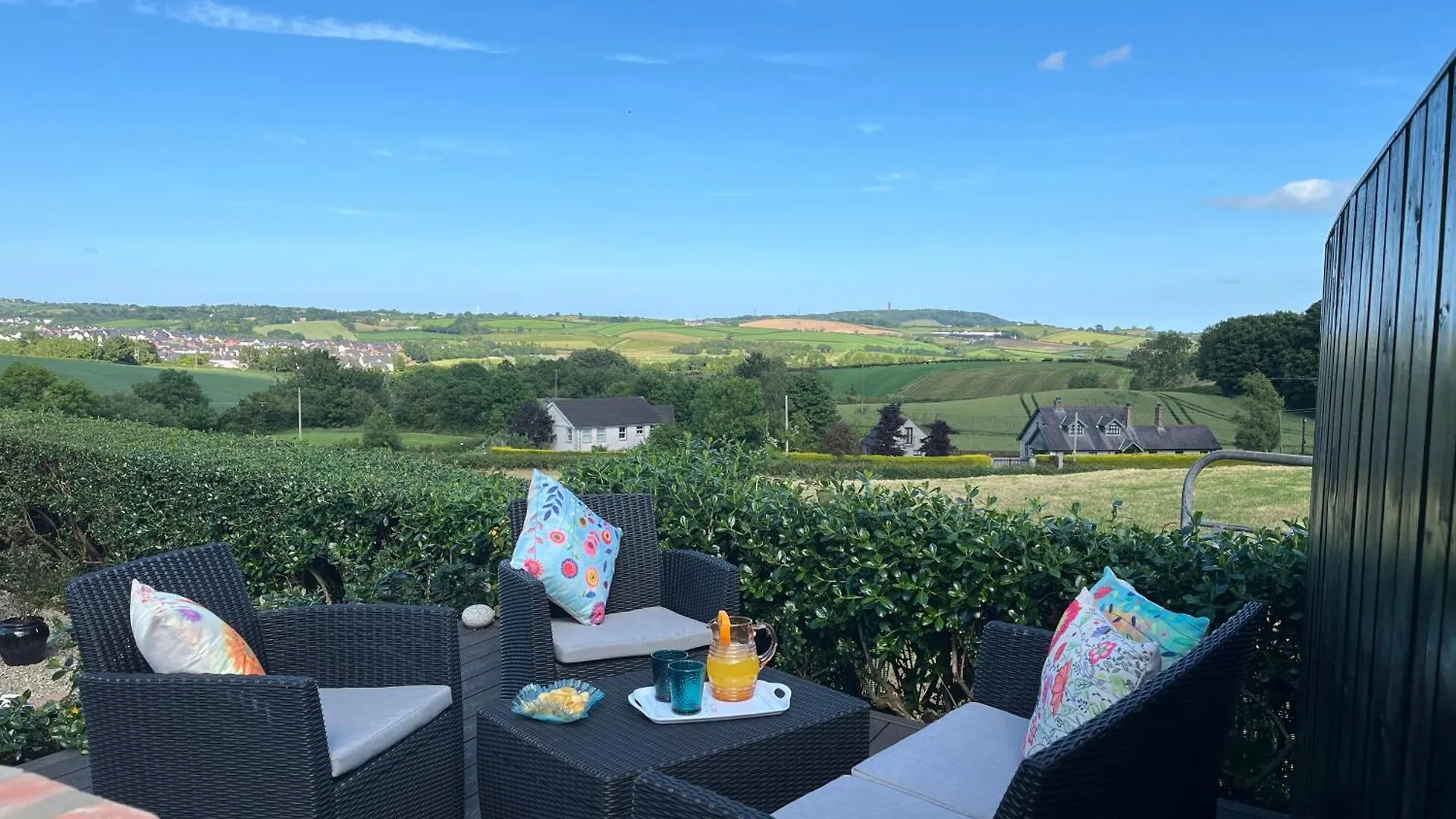 The Cottage At Ashbrook - Charming Country Cottage Near Belfast Großbritannien